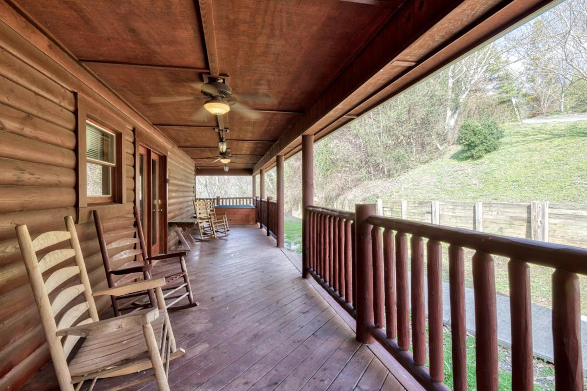 Cherokee Lodge Sevierville Exterior foto